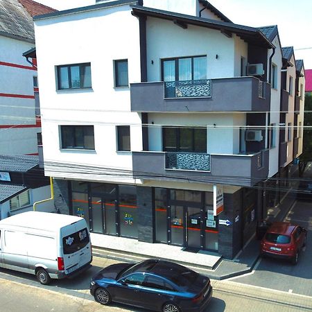 Astar Apartments - Small Rădăuţi Exterior foto